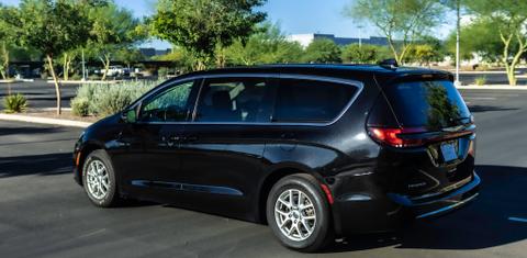 Chrysler Pacifica 2024