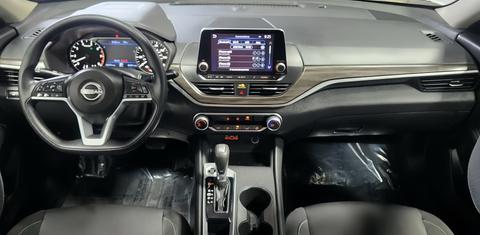 Nissan Altima 2025