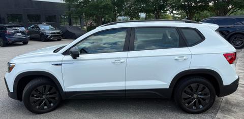 Volkswagen Taos 2024