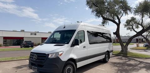 Mercedes-Benz Sprinter 2025