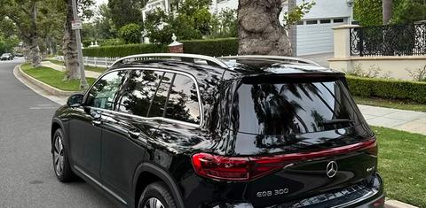 Mercedes-Benz EQB 2024