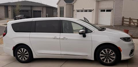 Chrysler Pacifica 2023
