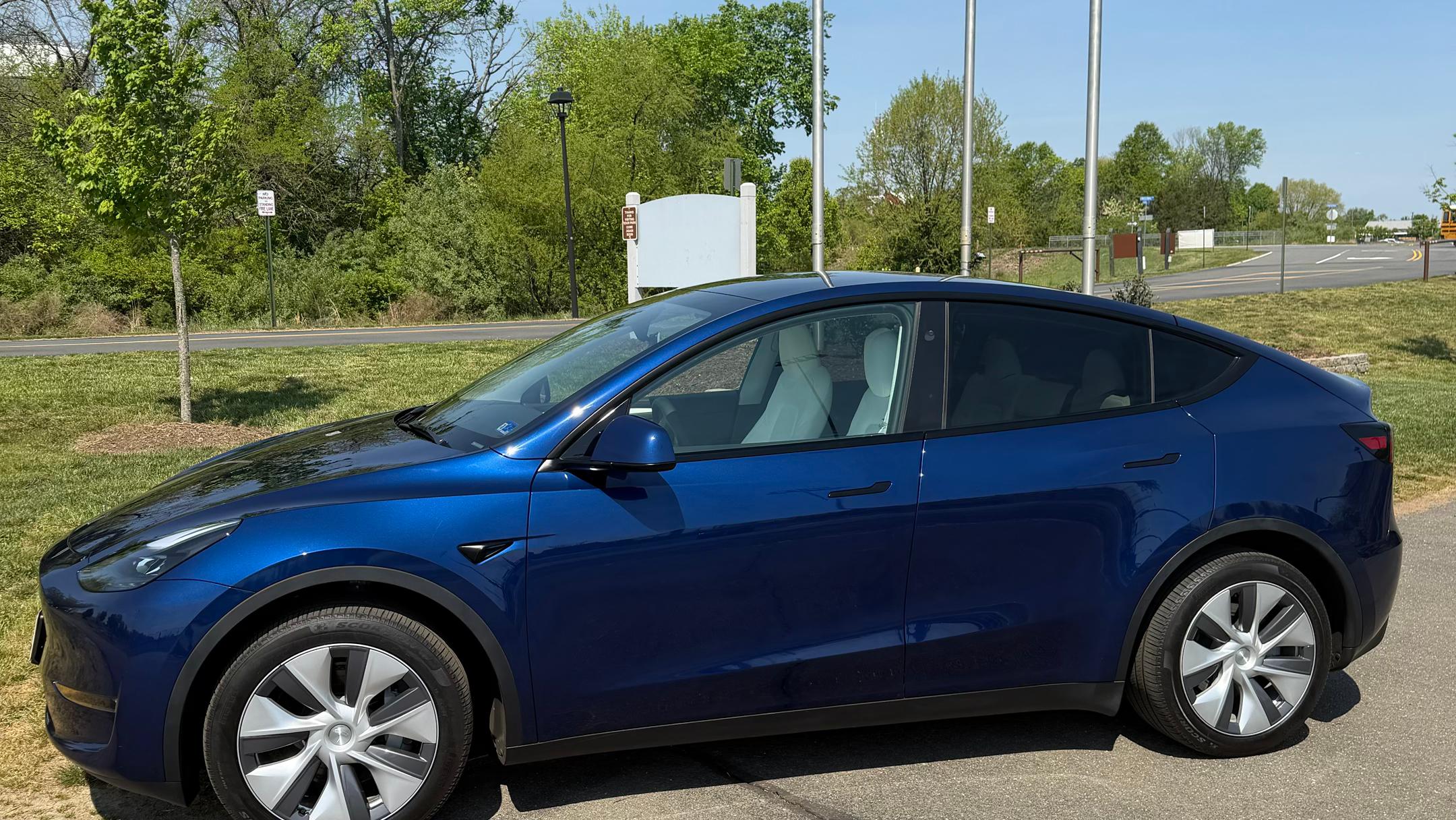 Tesla Model Y 2024 in Leesburg, VA