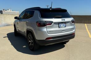 Jeep Compass car