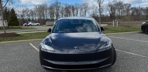 Tesla Model 3 2025