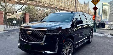 Cadillac Escalade ESV 2023
