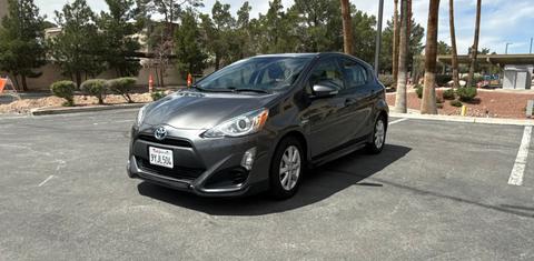 Toyota Prius c 2017