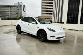 Tesla Model Y 2024 in Los Angeles