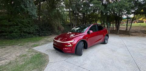 Tesla Model Y 2026
