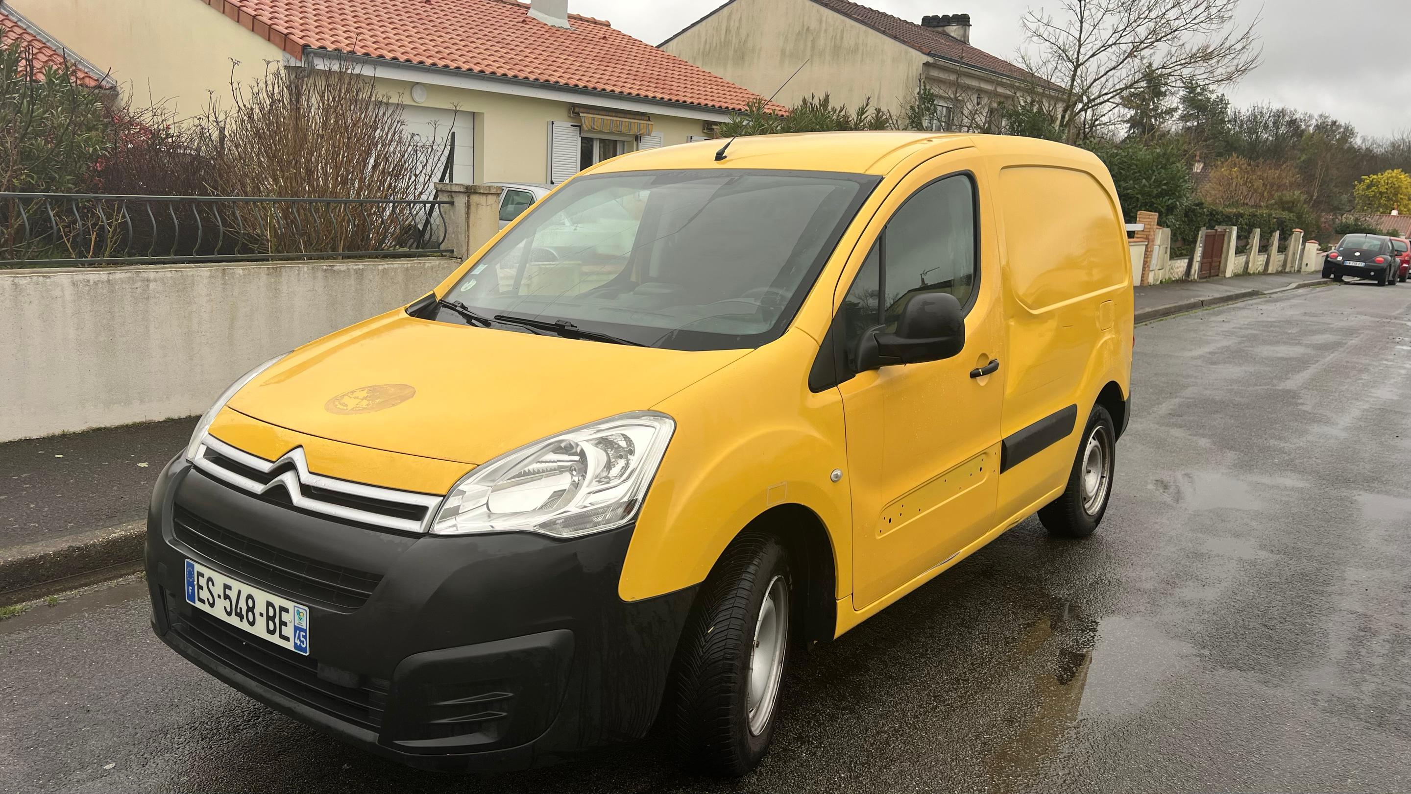 Citroen BERLINGO FOURGON 2017 à Rezé