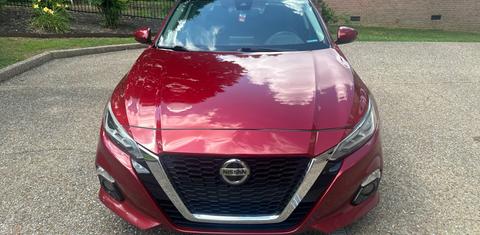 Nissan Altima 2020