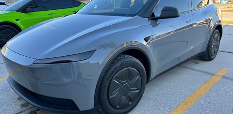 Tesla Model Y 2026