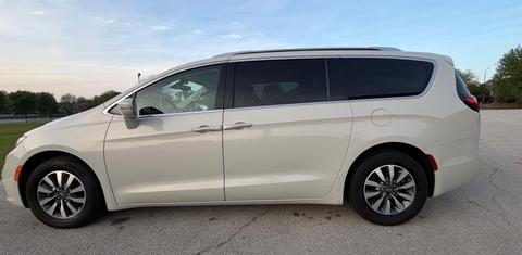 Chrysler Pacifica 2021