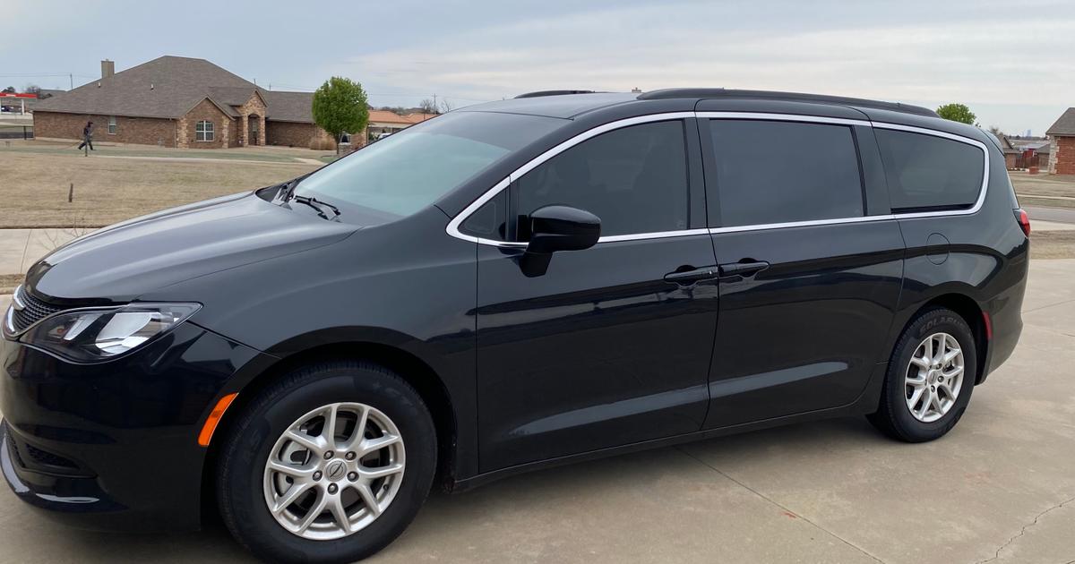 Chrysler Voyager 2021 rental in Oklahoma City, OK by Shaun M. Turo