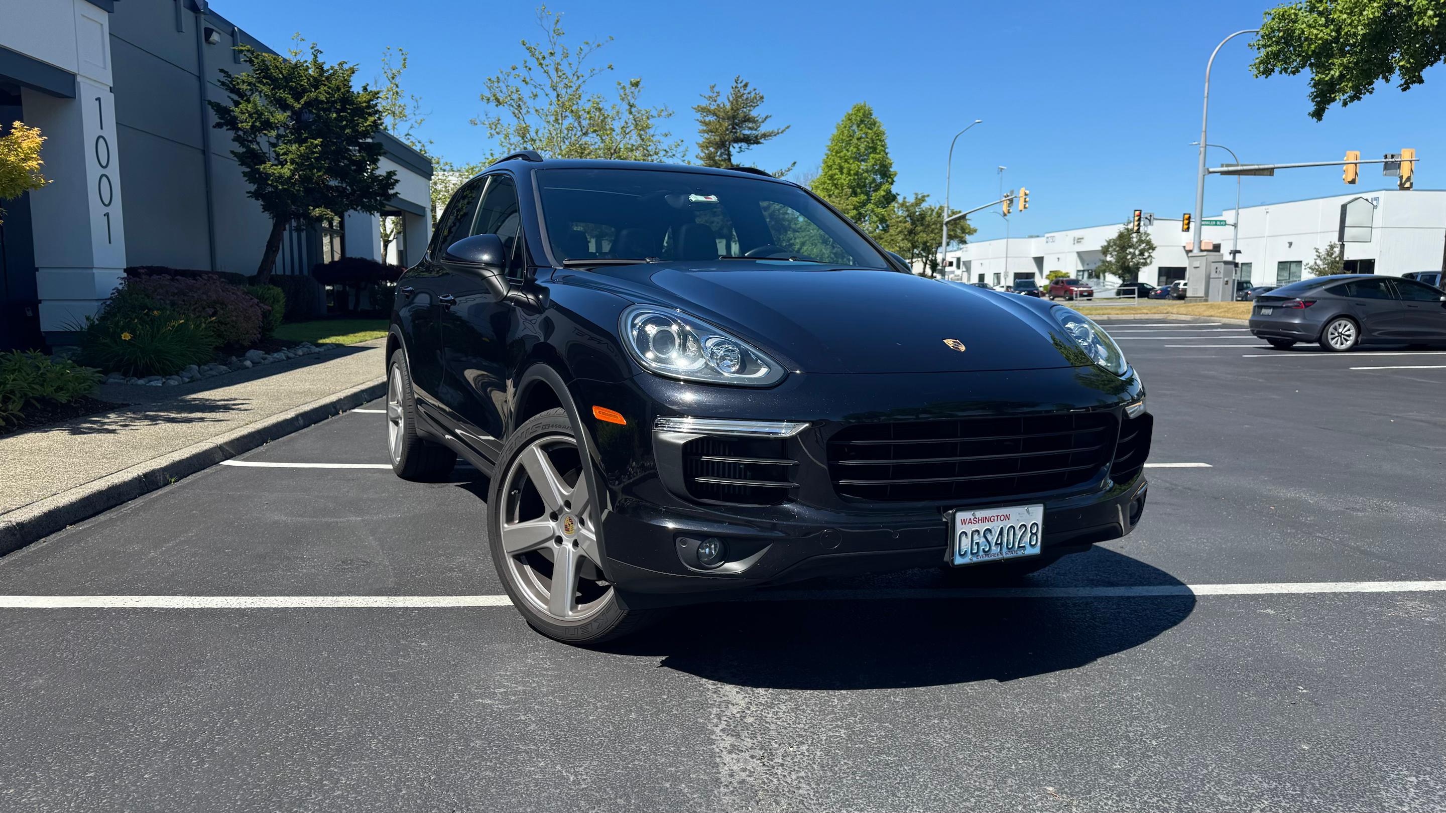 Porsche Cayenne 2016 in Tukwila, WA