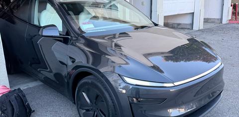 Tesla Model Y 2026