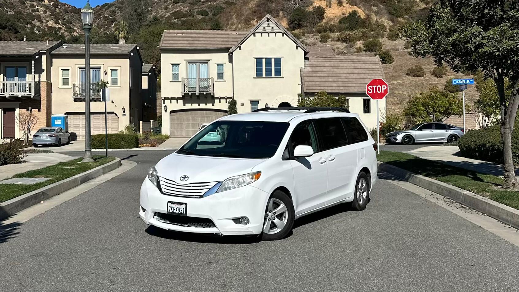 Toyota Sienna 2015 in Duarte, CA