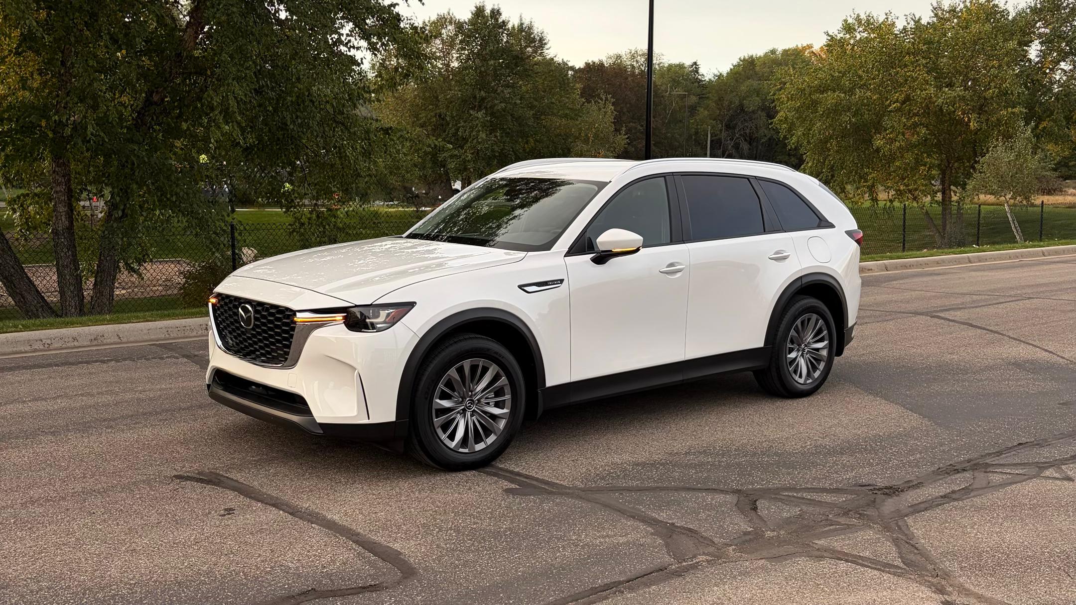 Mazda CX-90 2025 in Bloomington, MN