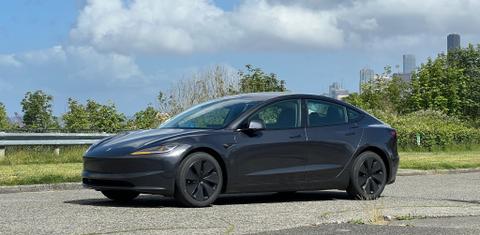 Tesla Model 3 2024