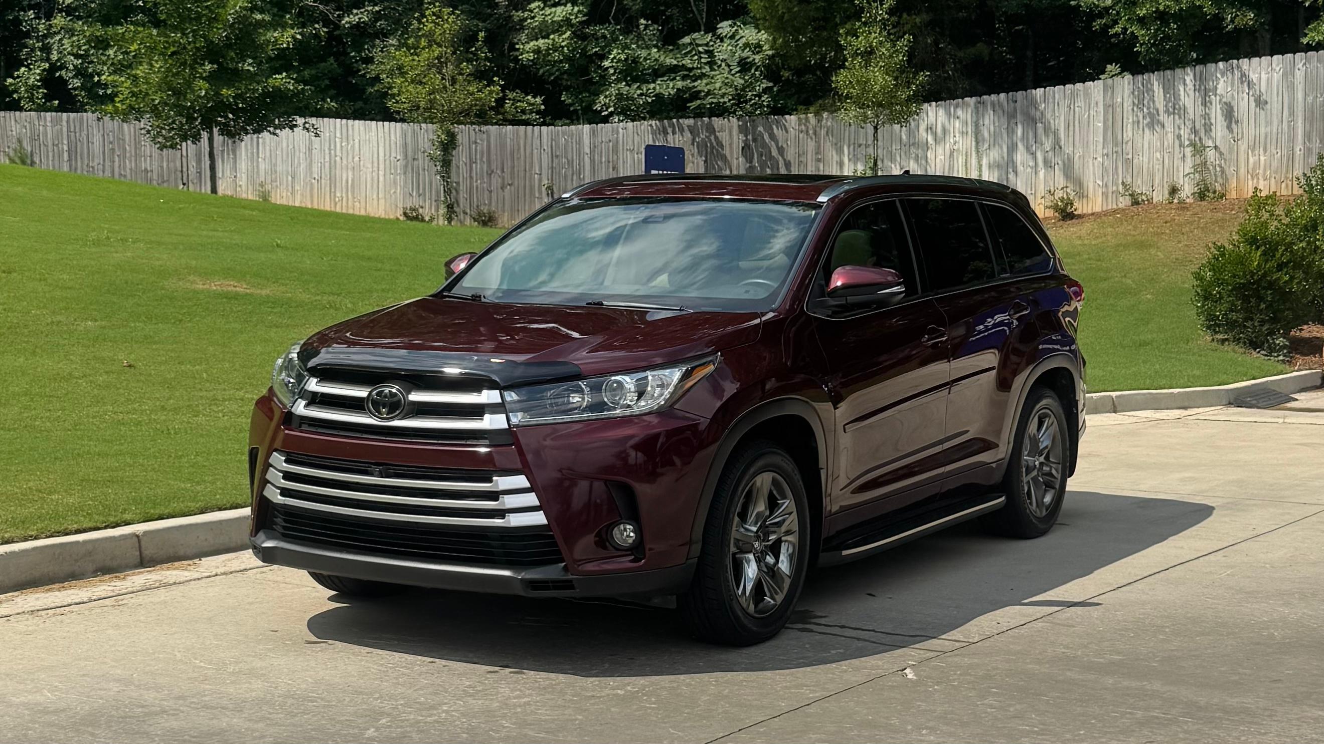 Toyota Highlander 2017 in Helena, AL
