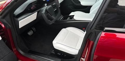 Tesla Model S 2023