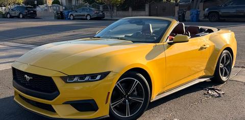 Ford Mustang 2024