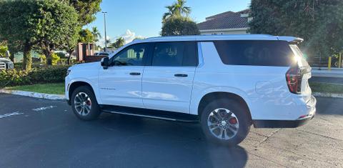 Chevrolet Suburban 2025