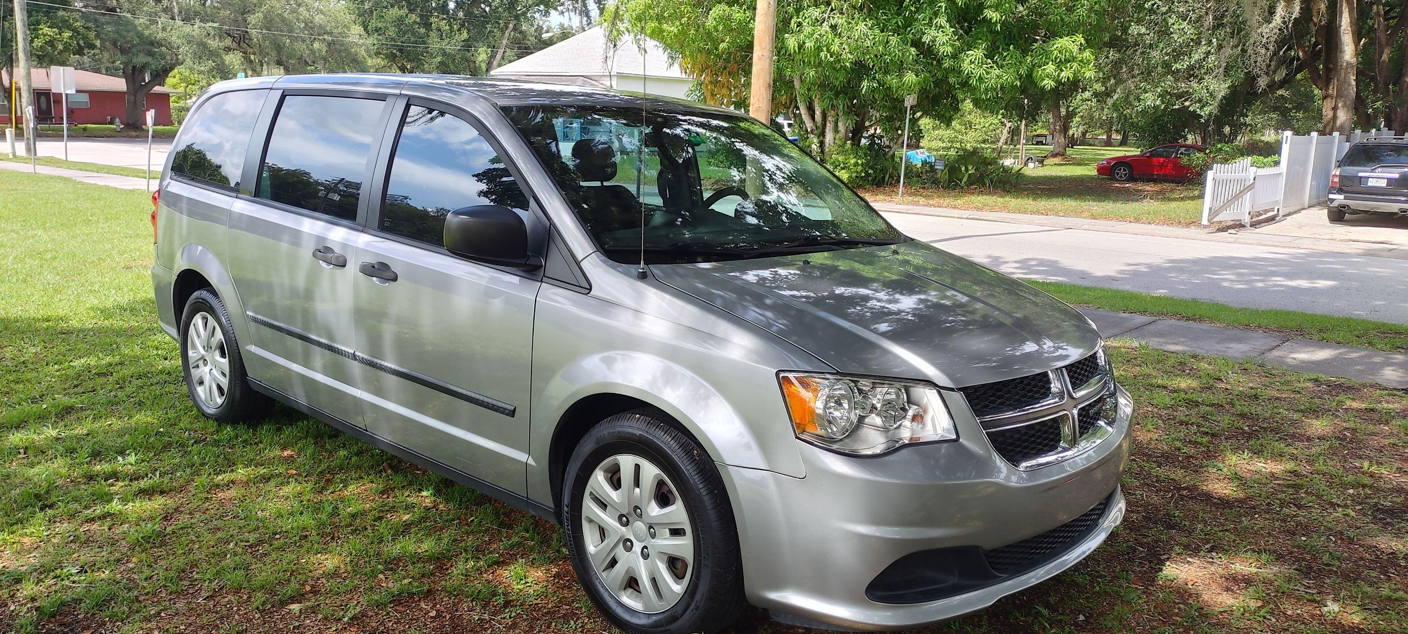 Dodge Grand Caravan 2016 in 