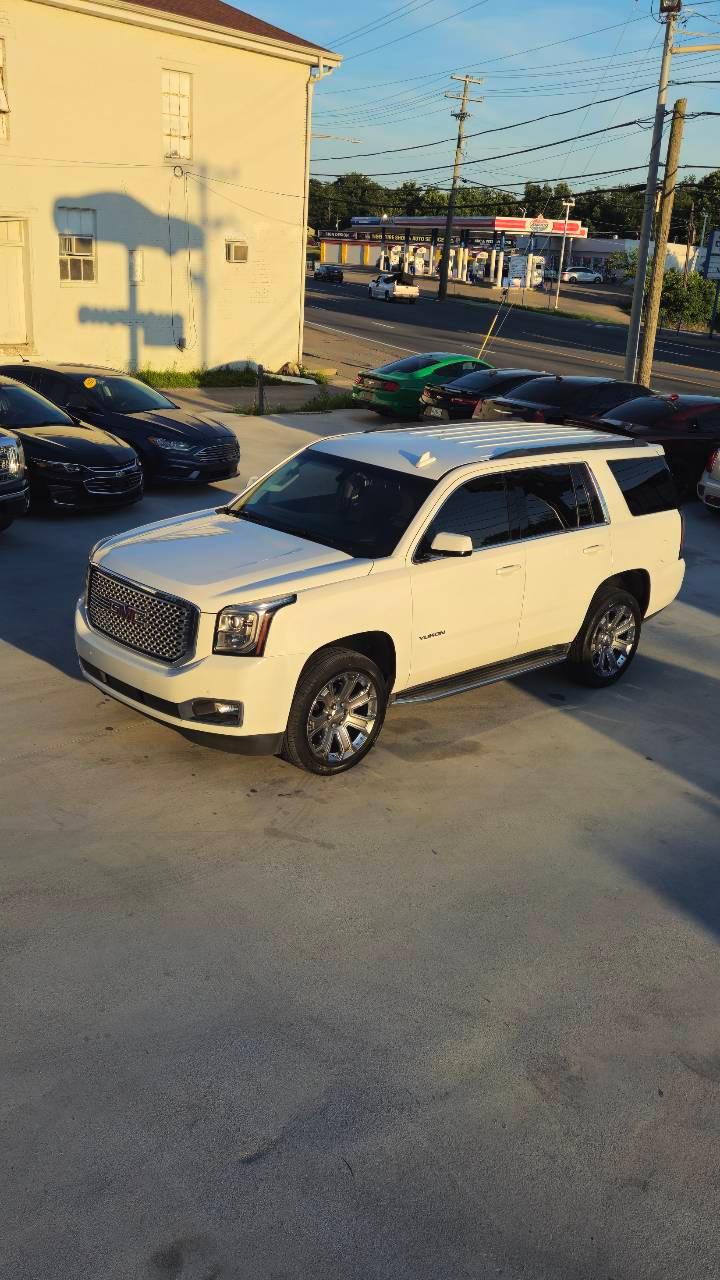 GMC Yukon 2017 in Clarksville, TN