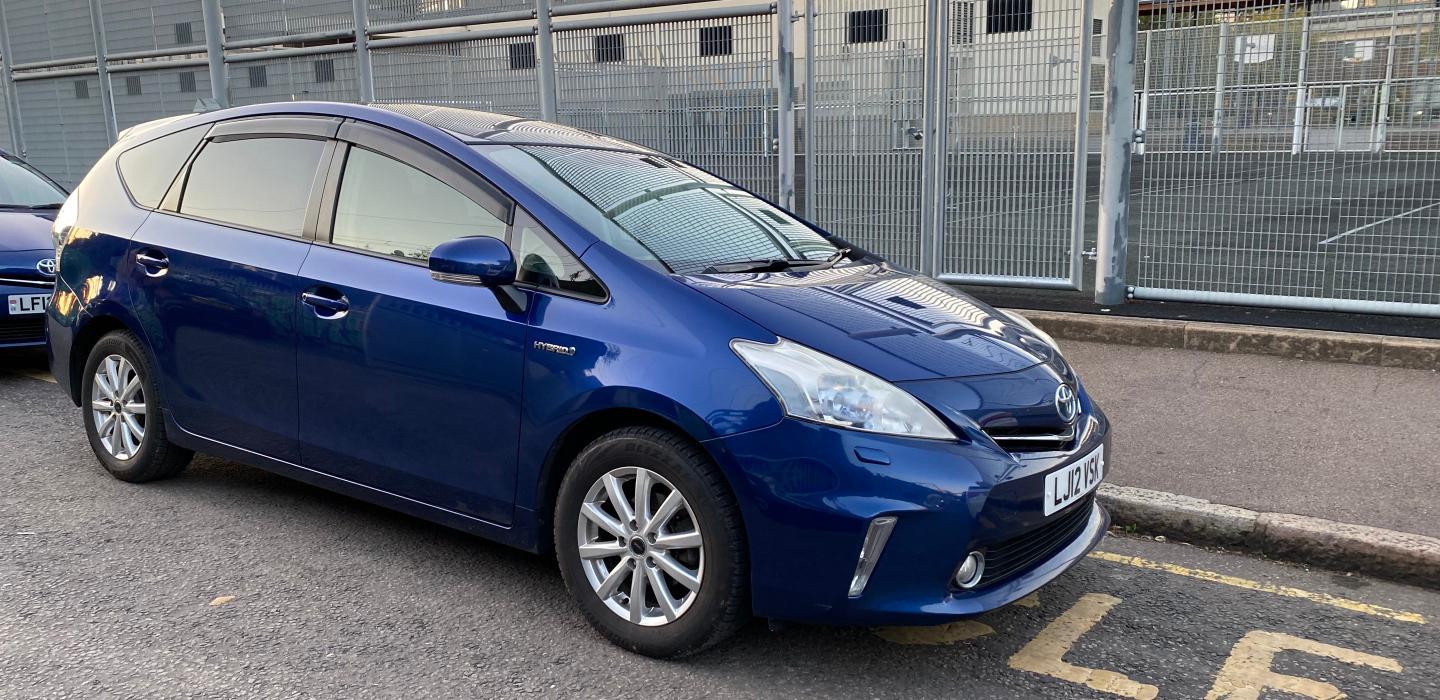 Toyota Prius+ 2012 rental in London, England by Jubel C. Turo