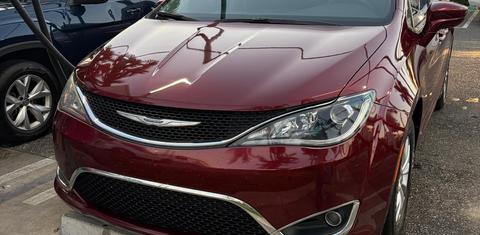 Chrysler Pacifica 2019