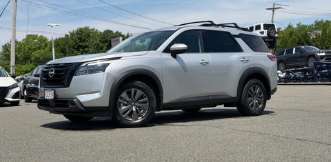 Nissan Pathfinder 2025