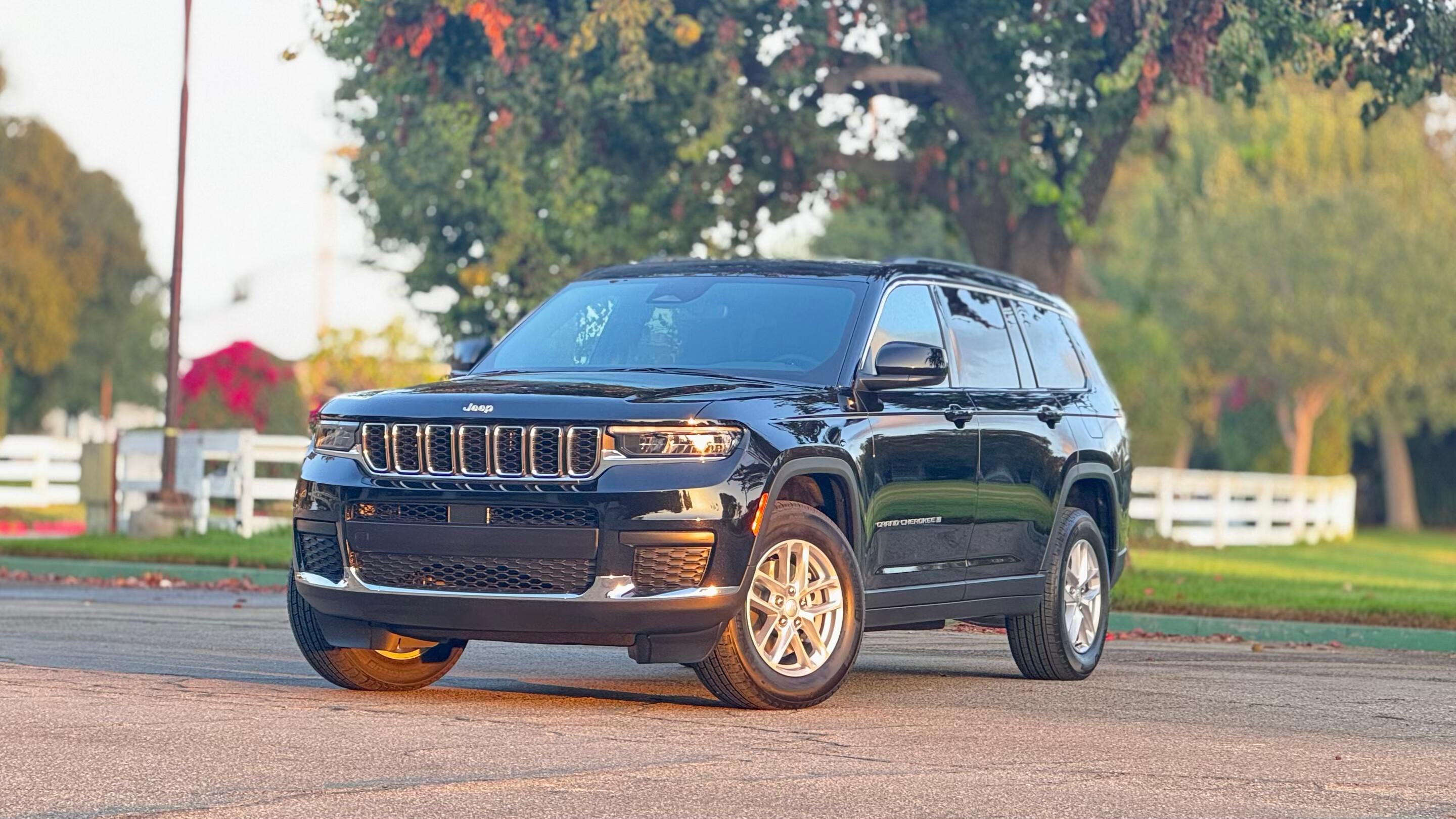 Jeep Grand Cherokee L 2024 in Los Angeles, CA