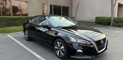 Nissan Altima 2021