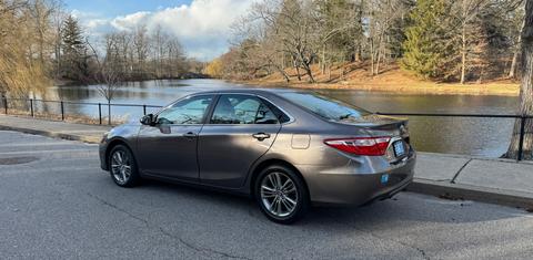 Toyota Camry 2017