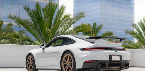 Porsche 911 2025
