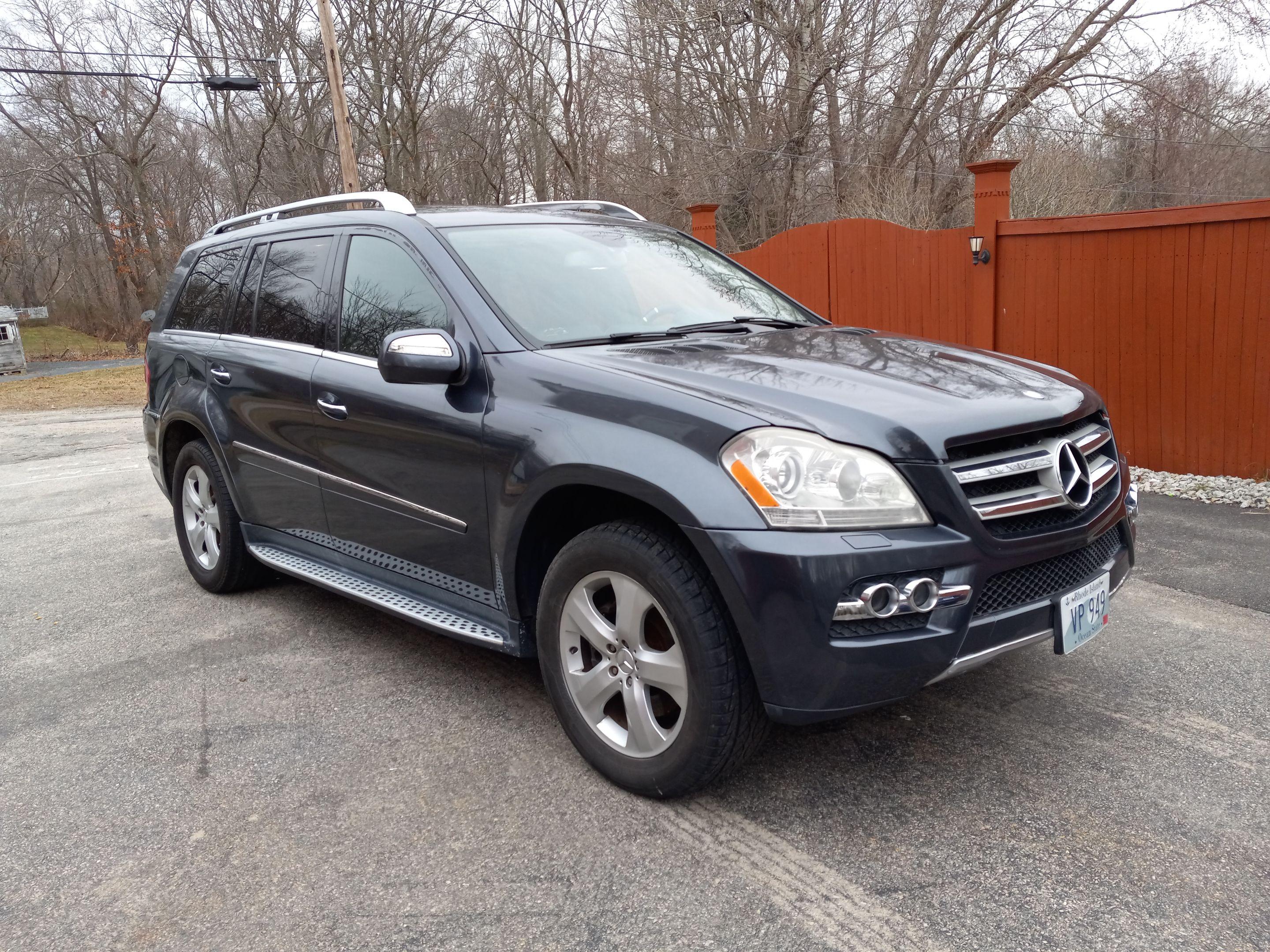 Mercedes-Benz GL-Class 2010 in 