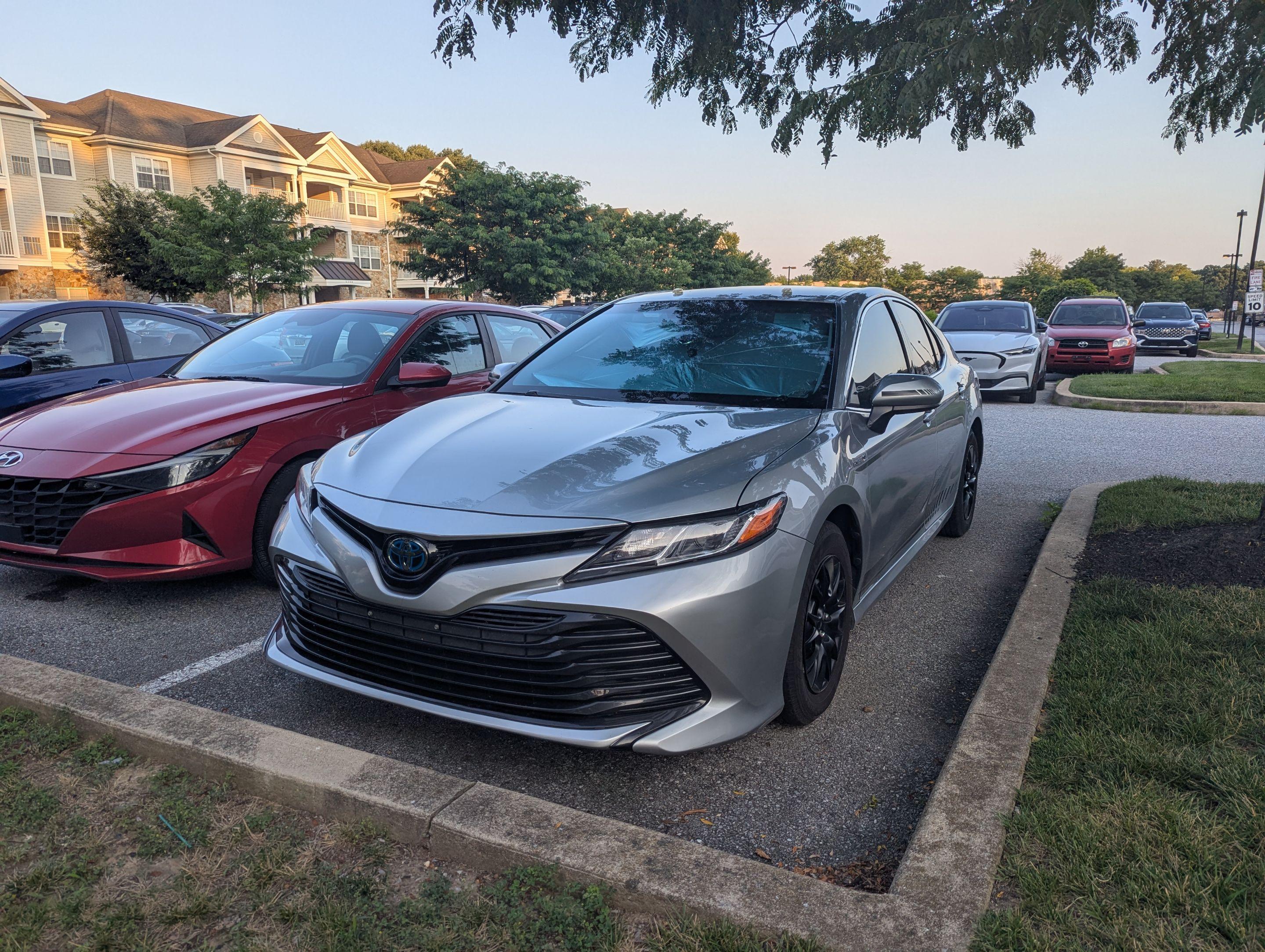 Toyota Camry Hybrid 2018 in Newark, DE