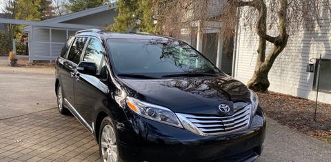 Toyota Sienna 2016