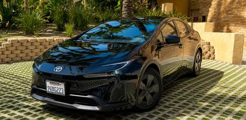Toyota Prius 2025