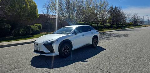 Lexus RZ 2026