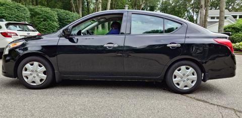 Nissan Versa 2018