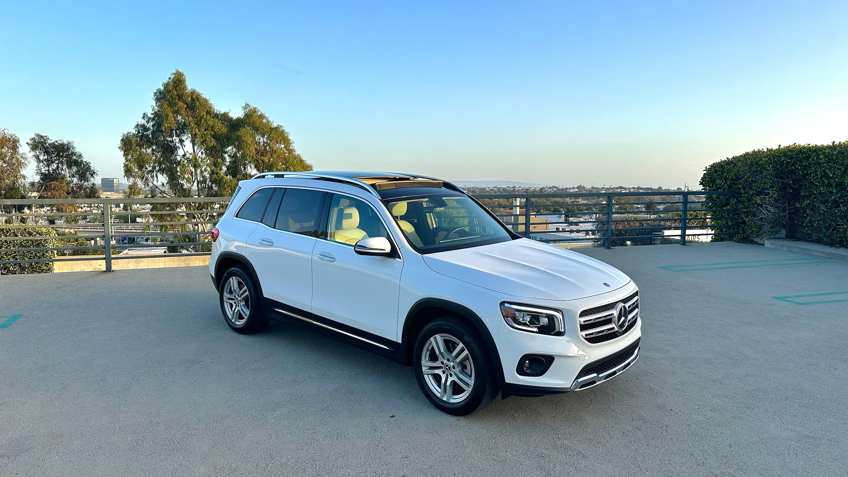 Mercedes-Benz GLB-Class 2023 in 