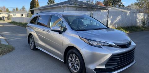 Toyota Sienna 2025