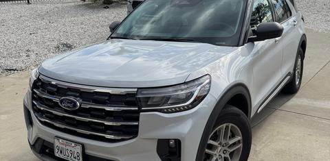 Ford Explorer 2025
