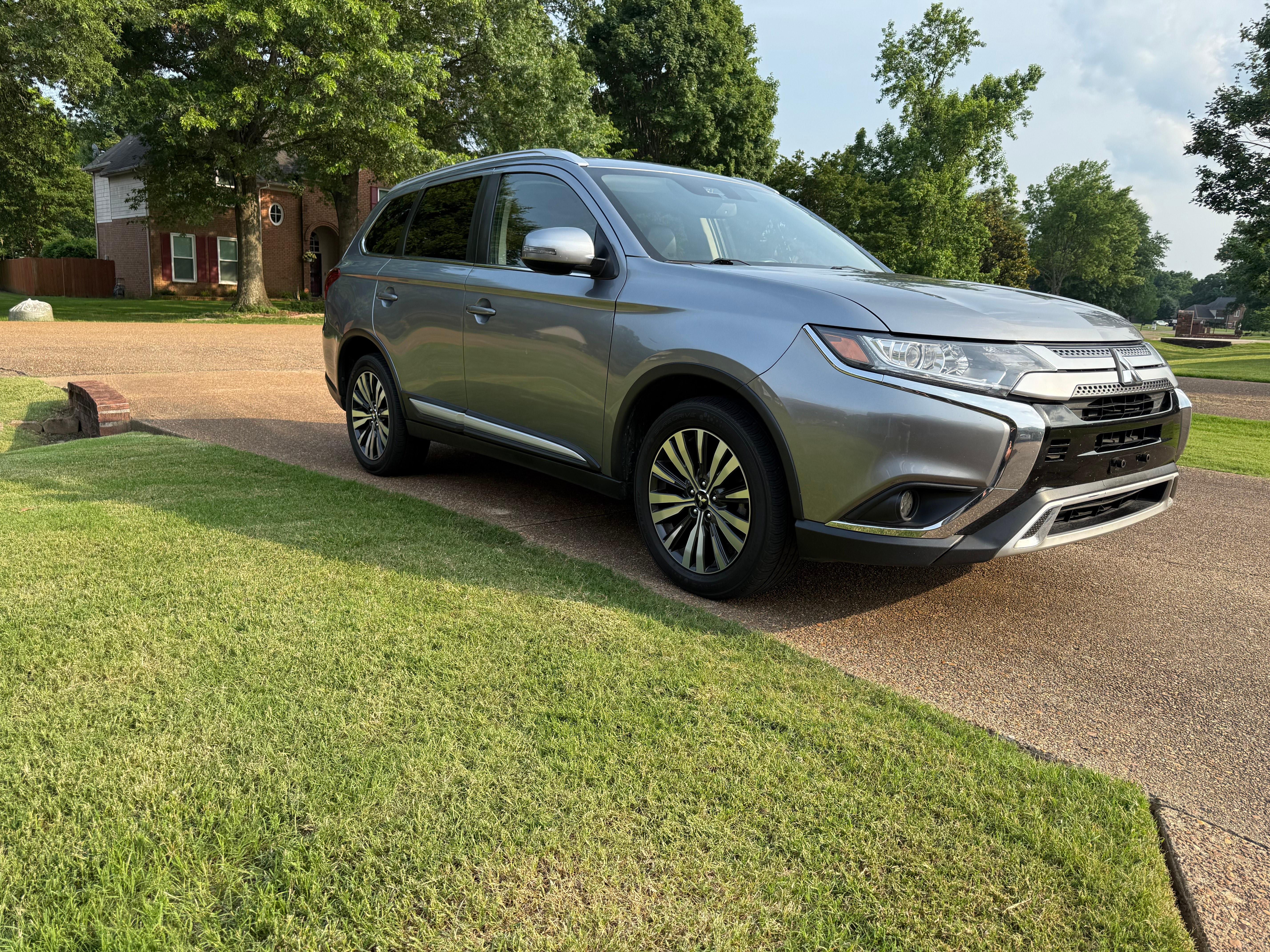 Mitsubishi Outlander 2020 rental in Memphis, TN by Rick K. | Turo