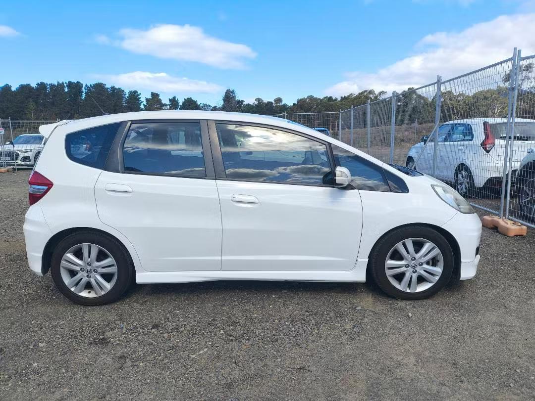 Honda JAZZ 2013 in Cambridge