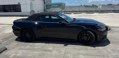 Ford Mustang 2025