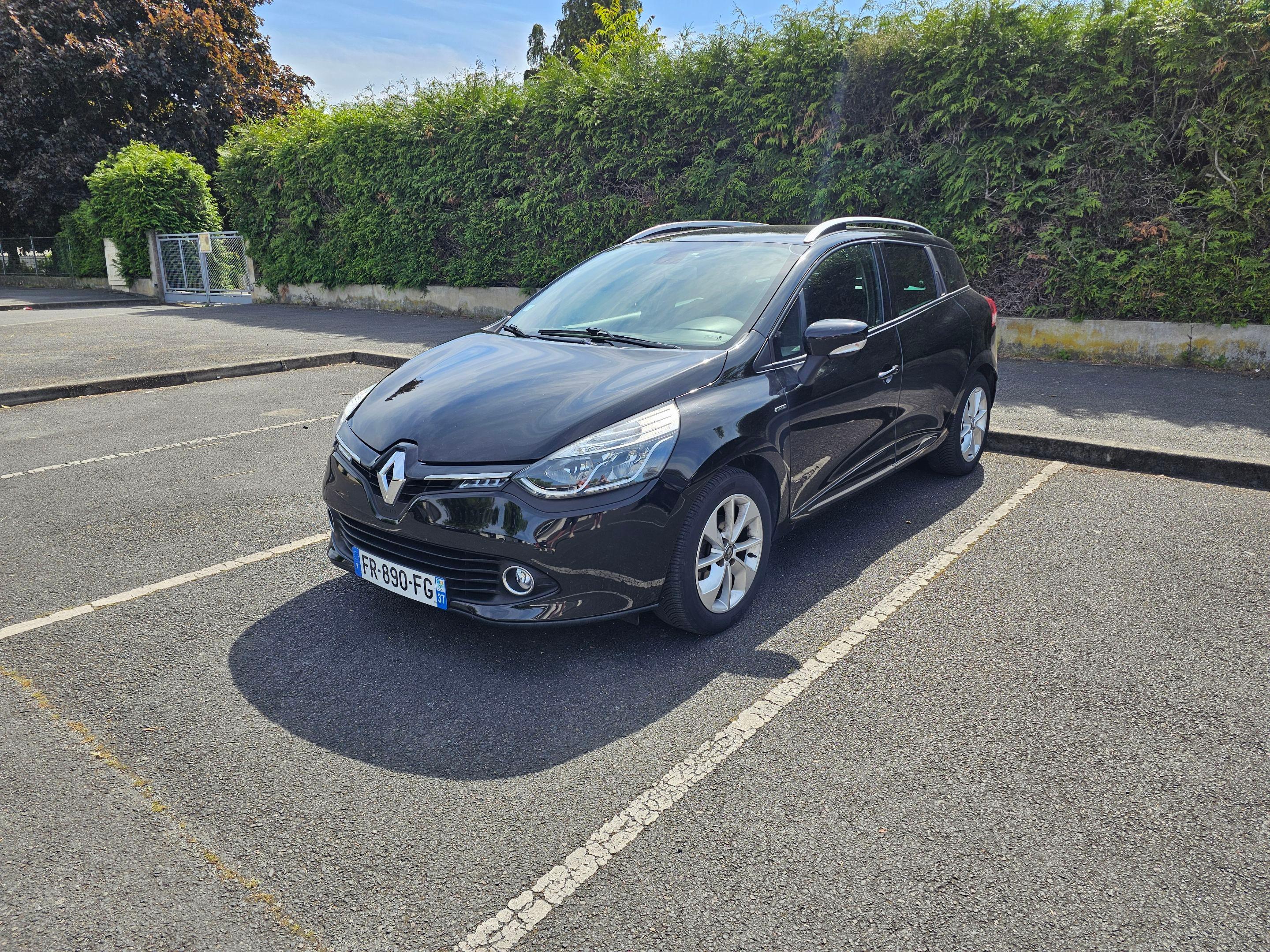 Renault CLIO IV 2016 à Poitiers