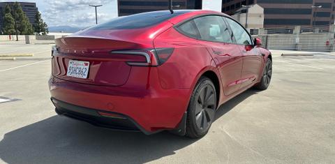 Tesla Model 3 2025